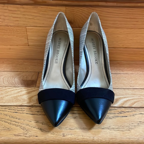 Audrey Brooke Shoes - Audrey Brooke Beautiful Black & White Pumps Size 7M